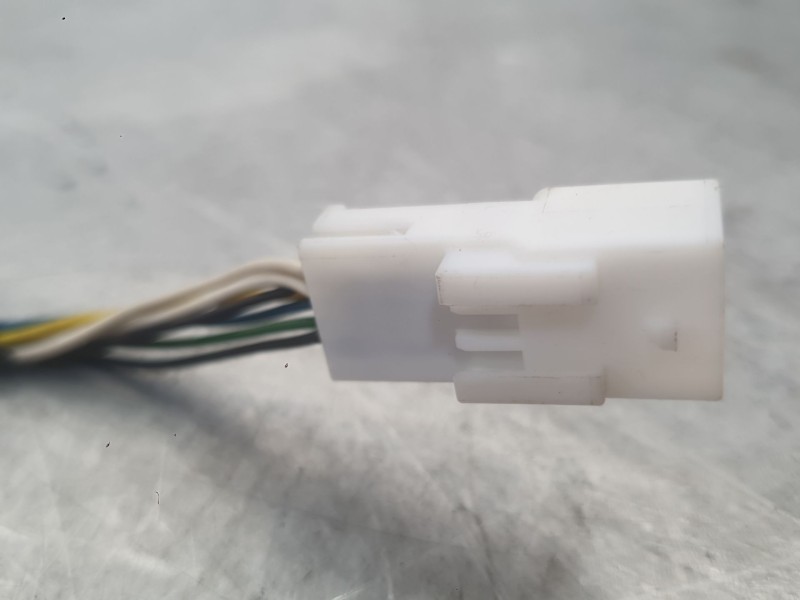 Recambio de retrovisor derecho para dacia sandero ii (b8_) 1.5 blue dci 95 (b8jl) referencia OEM IAM 963014492R  