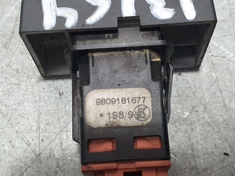 Recambio de warning para citroën jumpy furgon control m referencia OEM IAM 9806181677  