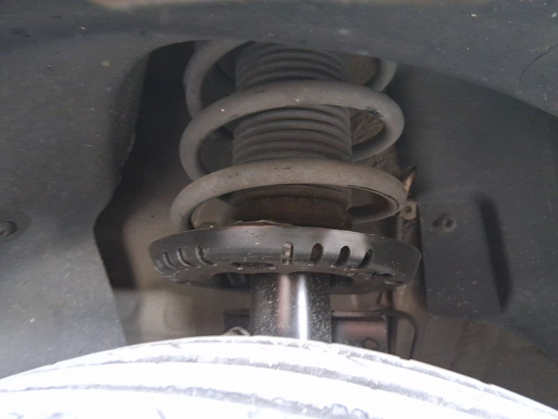 Recambio de amortiguador delantero izquierdo para seat toledo iv (kg3) 1.6 tdi referencia OEM IAM 6R0413031BH  
