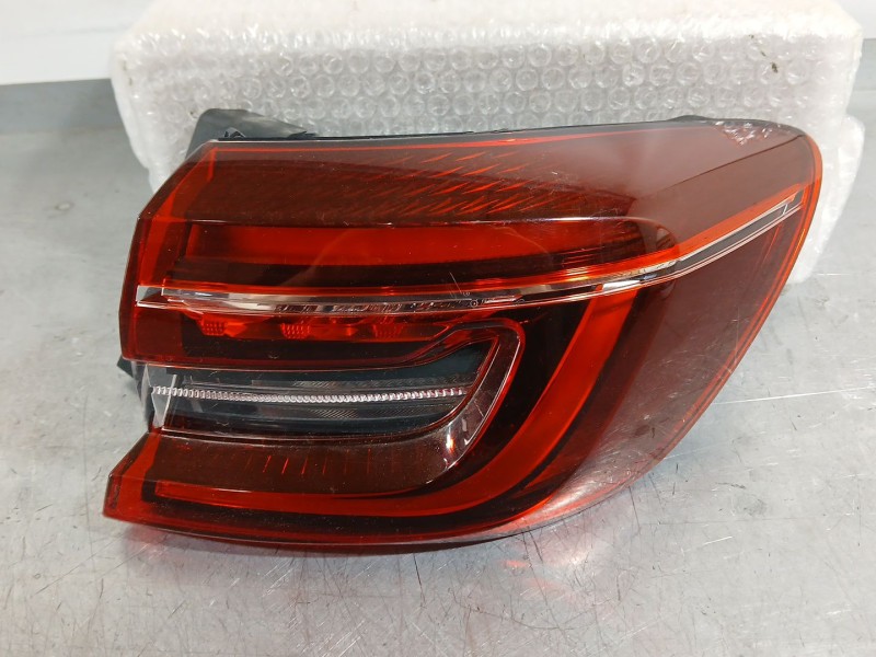 Recambio de piloto trasero derecho exterior para renault clio v (b7_) 1.0 sce 65 (b7mg) referencia OEM IAM 265509761R  