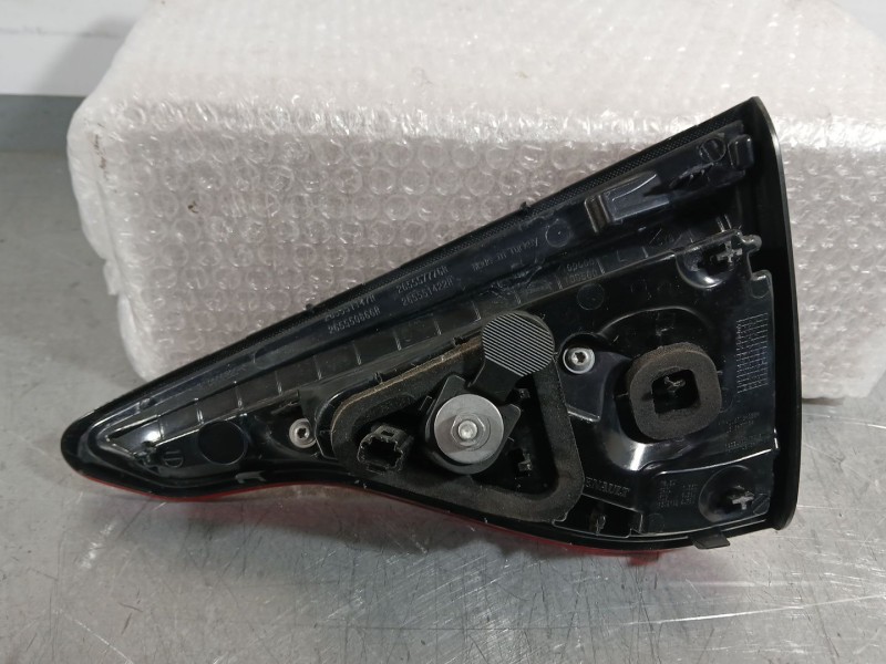Recambio de piloto trasero izquierdo interior para renault clio v (b7_) 1.0 sce 65 (b7mg) referencia OEM IAM 265551147R  