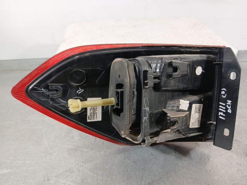 Recambio de piloto trasero derecho para ford ecosport 1.5 ecoblue tdci referencia OEM IAM 2167287  