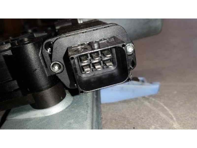 Recambio de elevalunas delantero izquierdo para opel corsa d corsavan referencia OEM IAM  6 PINS ELECTRICO