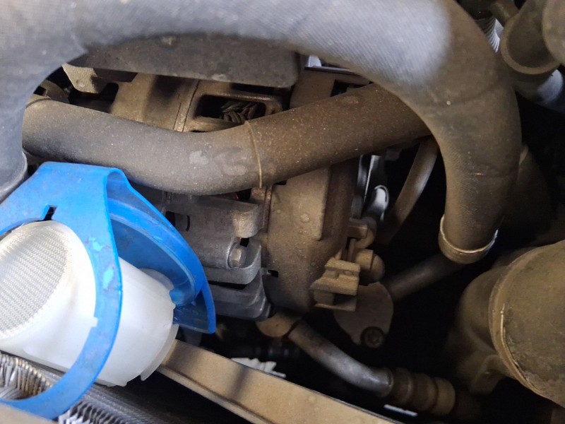 Recambio de alternador para seat toledo iv (kg3) 1.6 tdi referencia OEM IAM 06F903023F  