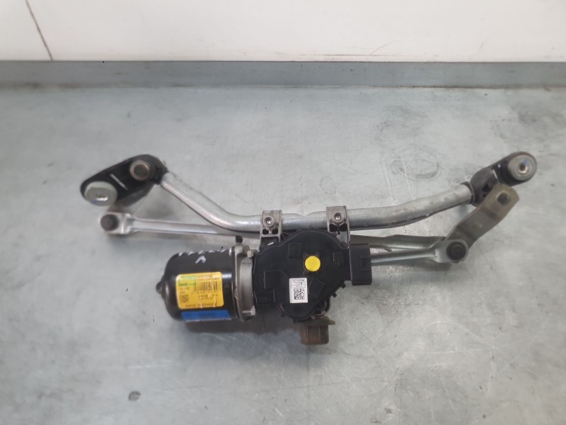 Recambio de motor limpia delantero para renault captur ii (hf_) blue dci 115 (hfad) referencia OEM IAM 288003426R  