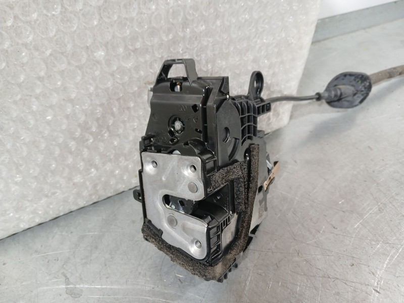 Recambio de cerradura puerta delantera derecha para renault clio v (b7_) tce 90 (b7mt) referencia OEM IAM 805029595R  