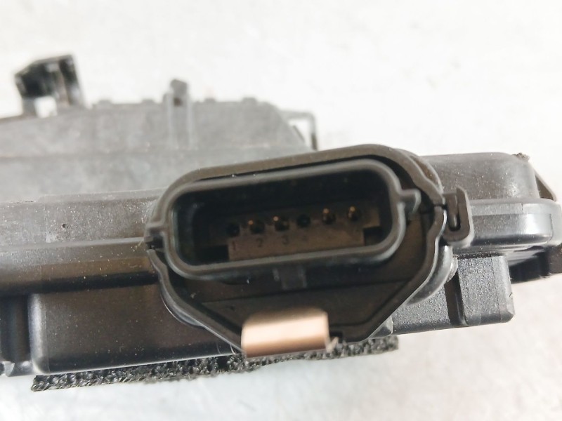 Recambio de cerradura puerta delantera derecha para renault clio v (b7_) tce 90 (b7mt) referencia OEM IAM 805029595R  