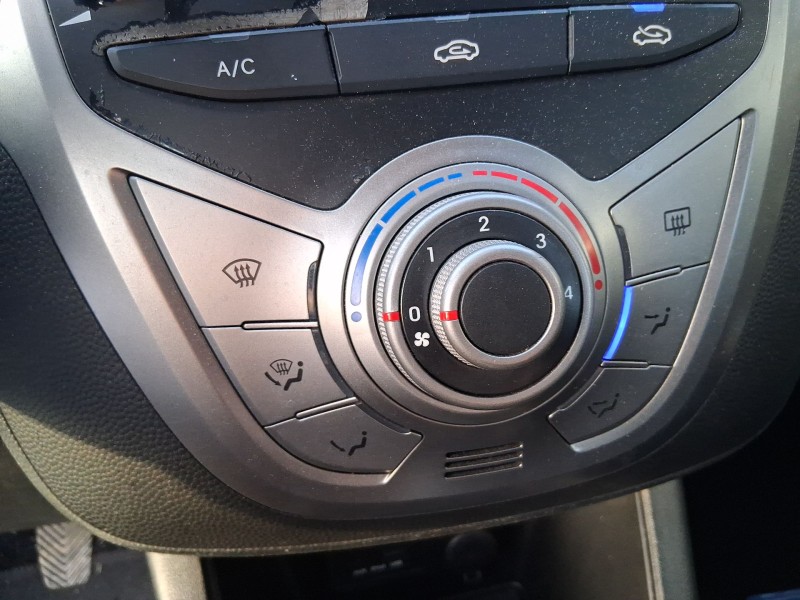 Recambio de mando calefaccion / aire acondicionado para hyundai ix20 (jc) 1.4 referencia OEM IAM   