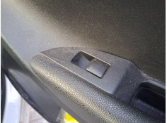 Recambio de mando elevalunas trasero derecho para hyundai ix20 (jc) 1.4 referencia OEM IAM 935603L000  