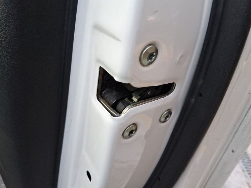 Recambio de cerradura puerta delantera derecha para hyundai ix20 (jc) 1.4 referencia OEM IAM 813201K020  
