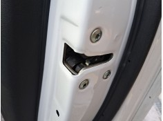 Recambio de cerradura puerta delantera derecha para hyundai ix20 (jc) 1.4 referencia OEM IAM 813201K020  