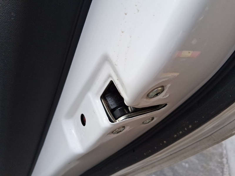 Recambio de cerradura puerta trasera derecha para hyundai ix20 (jc) 1.4 referencia OEM IAM 814201K000  