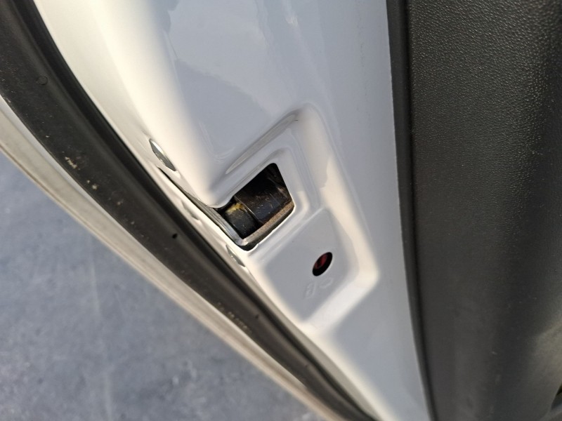 Recambio de cerradura puerta trasera izquierda para hyundai ix20 (jc) 1.4 referencia OEM IAM 814101K000  