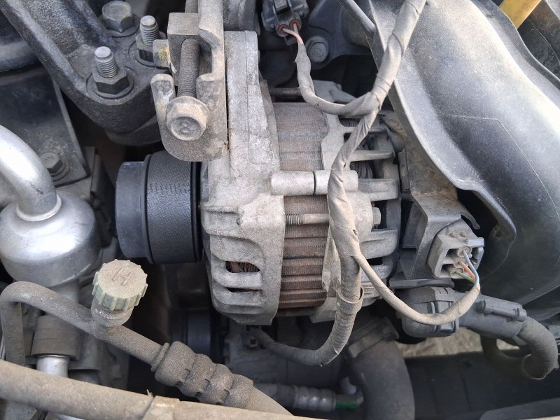 Recambio de alternador para hyundai ix20 (jc) 1.4 referencia OEM IAM 373002B700  