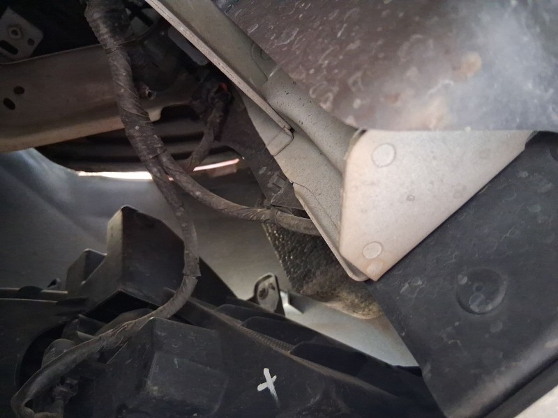 Recambio de refuerzo paragolpes delantero para hyundai ix20 (jc) 1.4 referencia OEM IAM 865301K000  