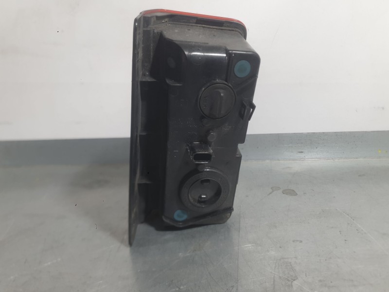 Recambio de piloto trasero derecho paragolpes para renault trafic iii autobús (jg_) 1.6 dci 120 (jgmb) referencia OEM IAM 265548