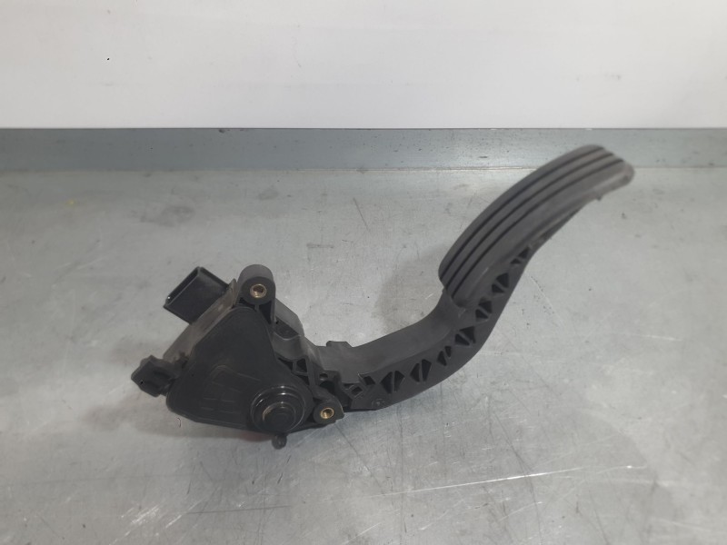 Recambio de potenciometro pedal para renault trafic iii autobús (jg_) 1.6 dci 120 (jgmb) referencia OEM IAM 180026451R  