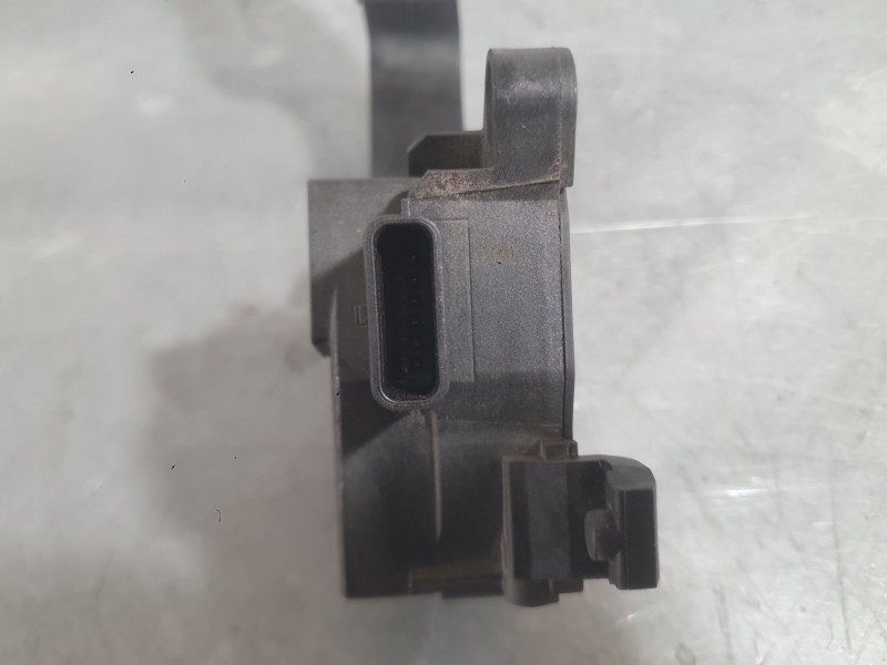 Recambio de potenciometro pedal para renault trafic iii autobús (jg_) 1.6 dci 120 (jgmb) referencia OEM IAM 180026451R  
