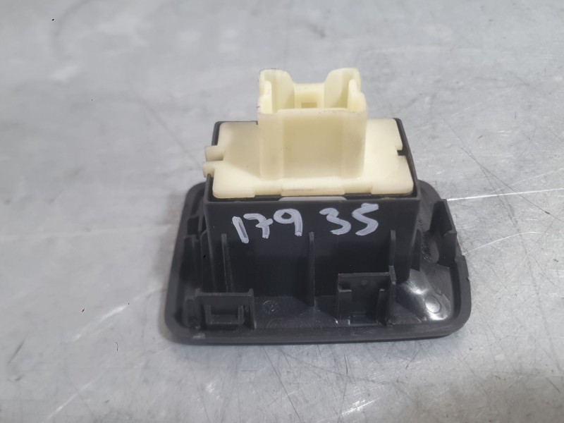 Recambio de mando elevalunas delantero derecho para renault trafic iii autobús (jg_) 1.6 dci 120 (jgmb) referencia OEM IAM 25421