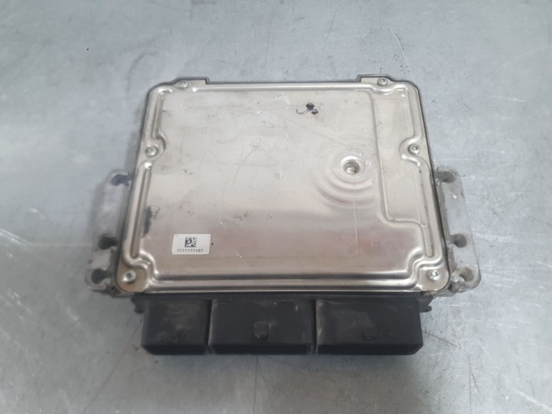Recambio de centralita motor uce para renault trafic iii autobús (jg_) 1.6 dci 120 (jgmb) referencia OEM IAM   