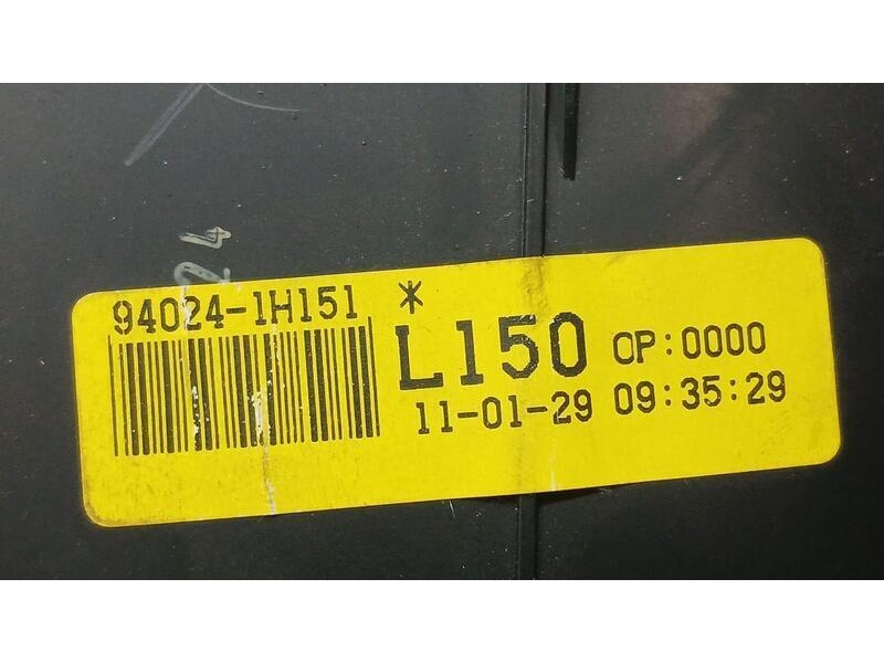 Recambio de cuadro instrumentos para kia cee´d active referencia OEM IAM 940241H151  