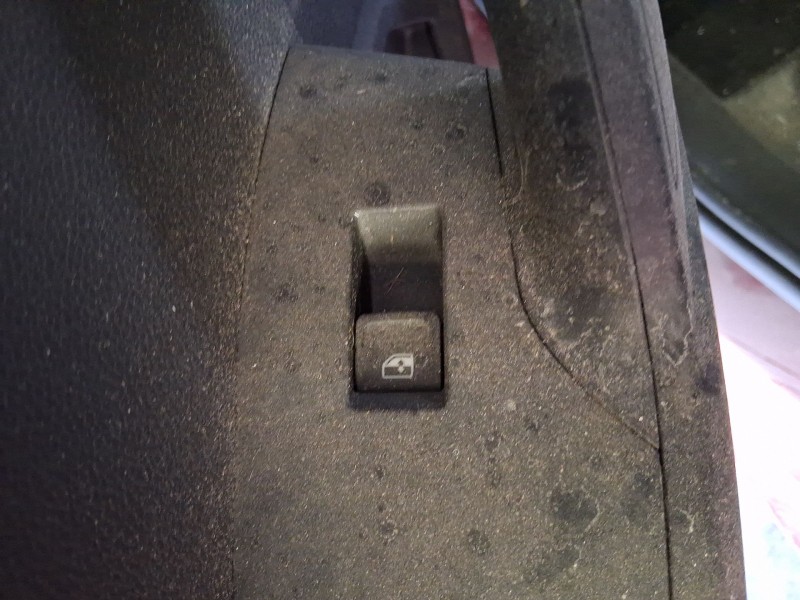Recambio de mando elevalunas trasero izquierdo para seat ibiza v (kj1, kjg) 1.0 tsi referencia OEM IAM 5G0959855PWHS  