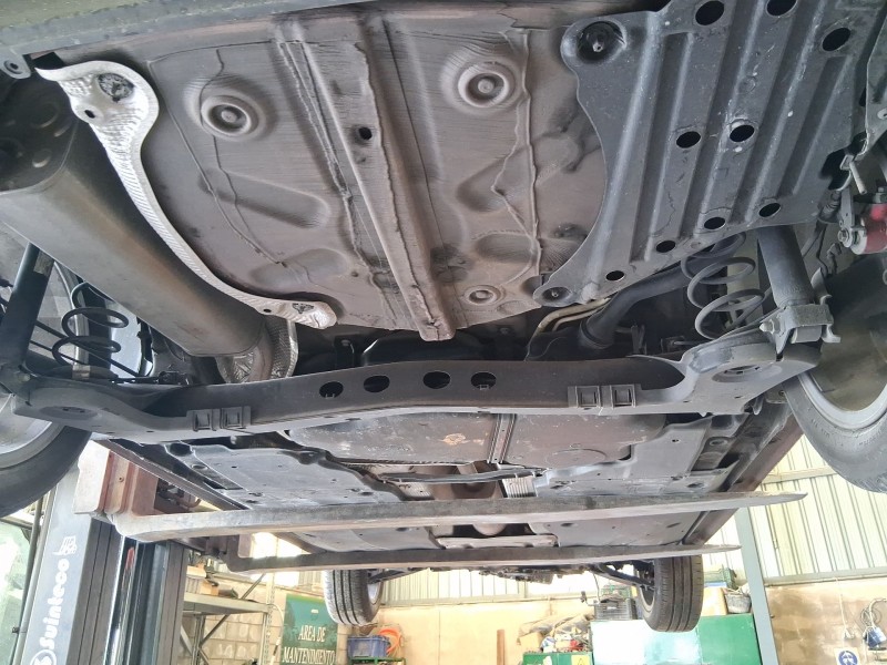 Recambio de puente trasero para seat ibiza v (kj1, kjg) 1.0 tsi referencia OEM IAM 2Q0501053CH  