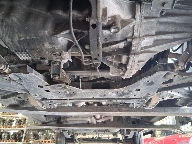 Recambio de puente delantero para nissan nv200 furgoneta 1.5 dci 110 (m20, m20m) referencia OEM IAM   