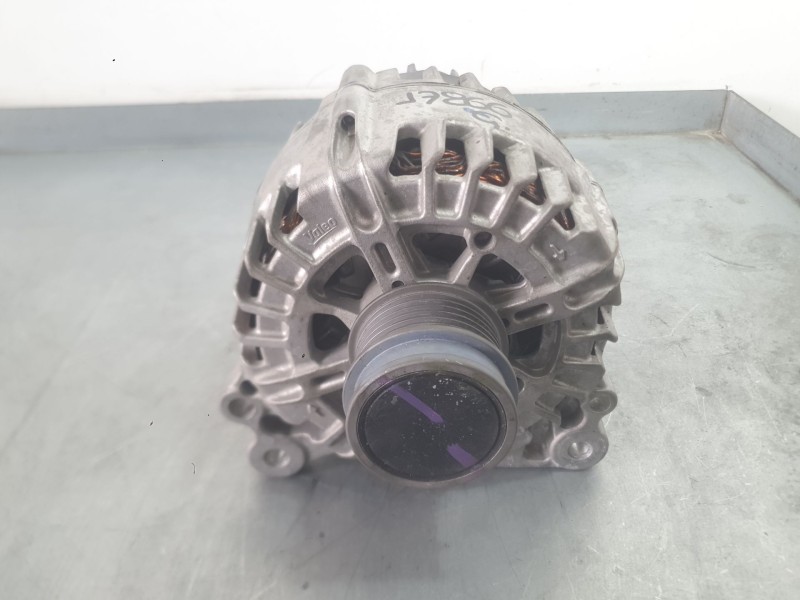 Recambio de alternador para skoda fabia iv (pj3) 1.0 tsi referencia OEM IAM 05E903026K 05E903027A 05E903027AX