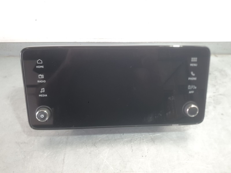 Recambio de sistema navegacion gps para skoda fabia iv (pj3) 1.0 tsi referencia OEM IAM 654035869HIZY  