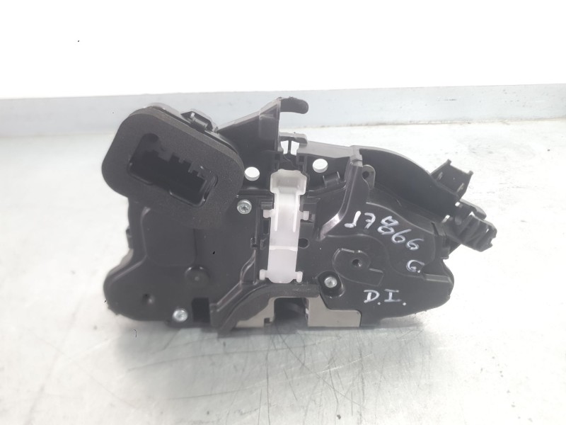 Recambio de cerradura puerta delantera izquierda para skoda fabia iv (pj3) 1.0 tsi referencia OEM IAM 10B837015B  