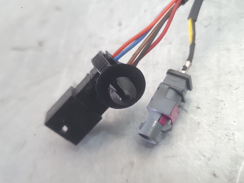 Recambio de camara vision trasera para skoda fabia iv (pj3) 1.0 tsi referencia OEM IAM   