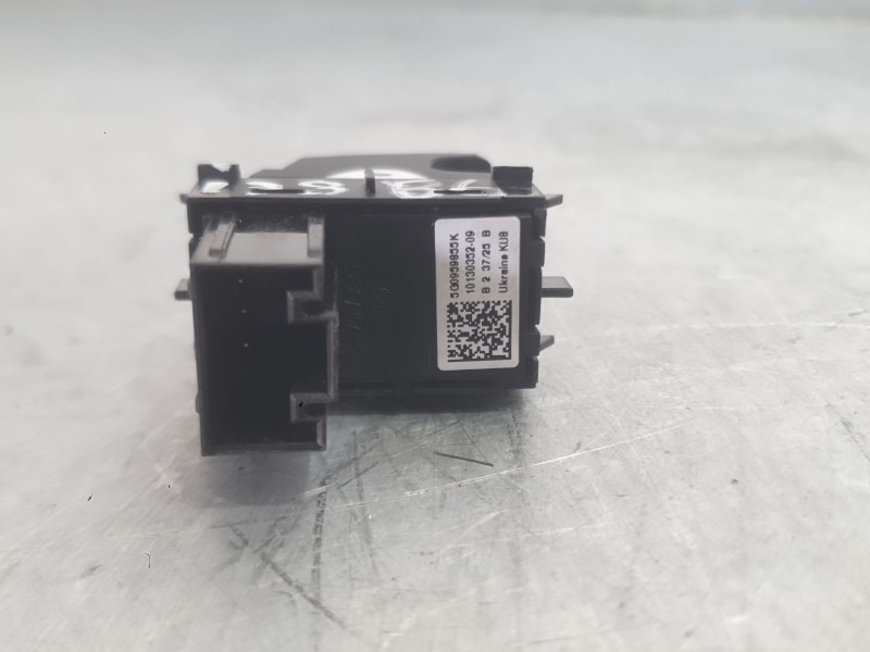 Recambio de mando elevalunas trasero izquierdo para skoda fabia iv (pj3) 1.0 tsi referencia OEM IAM 5G0959855KWHS  