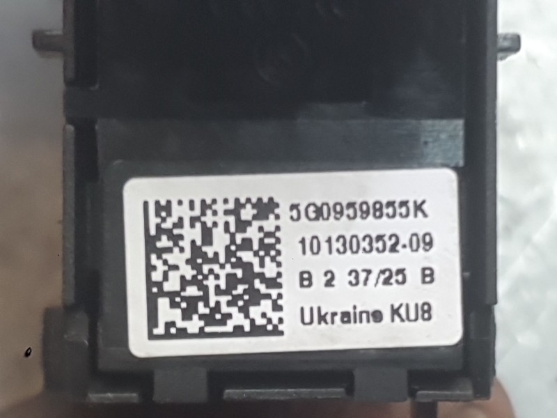 Recambio de mando elevalunas trasero izquierdo para skoda fabia iv (pj3) 1.0 tsi referencia OEM IAM 5G0959855KWHS  