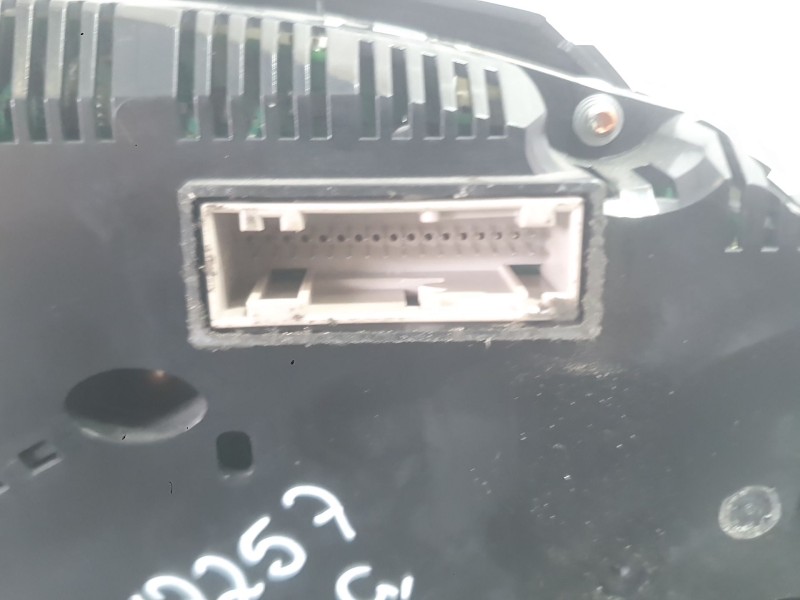 Recambio de cuadro instrumentos para audi a5 (8t3) 2.7 tdi referencia OEM IAM 8T0920931AX  