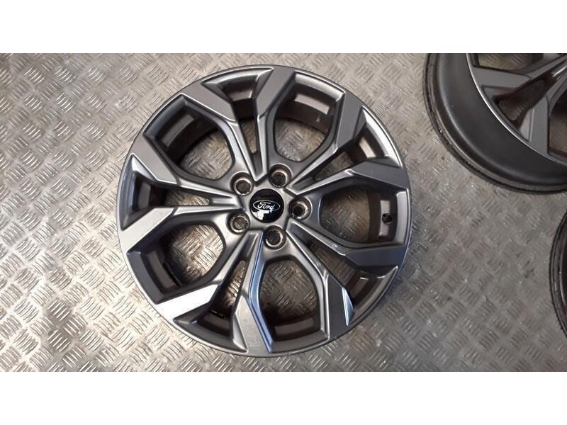Recambio de juego llantas aluminio para ford focus iv (hn) 1.0 ecoboost referencia OEM IAM 7X17 5 TORN ET50 ALUMINIO ROZADAS ROZ