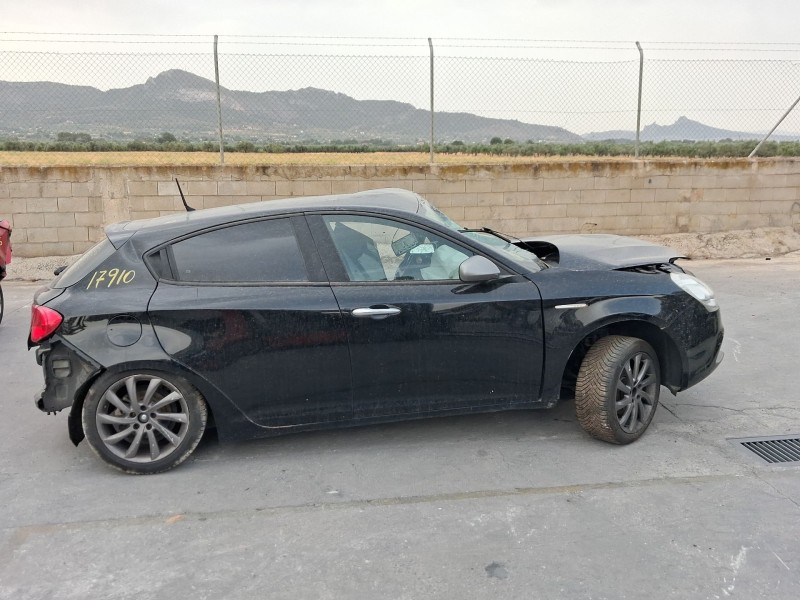 alfa romeo giulietta (940_) del año 2013