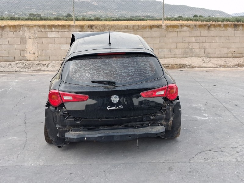 alfa romeo giulietta (940_) del año 2013