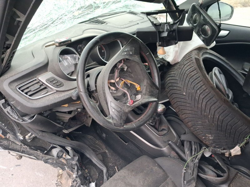 alfa romeo giulietta (940_) del año 2013
