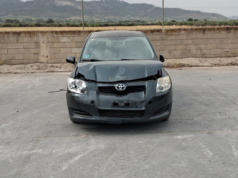 toyota auris (_e15_) del año 2007