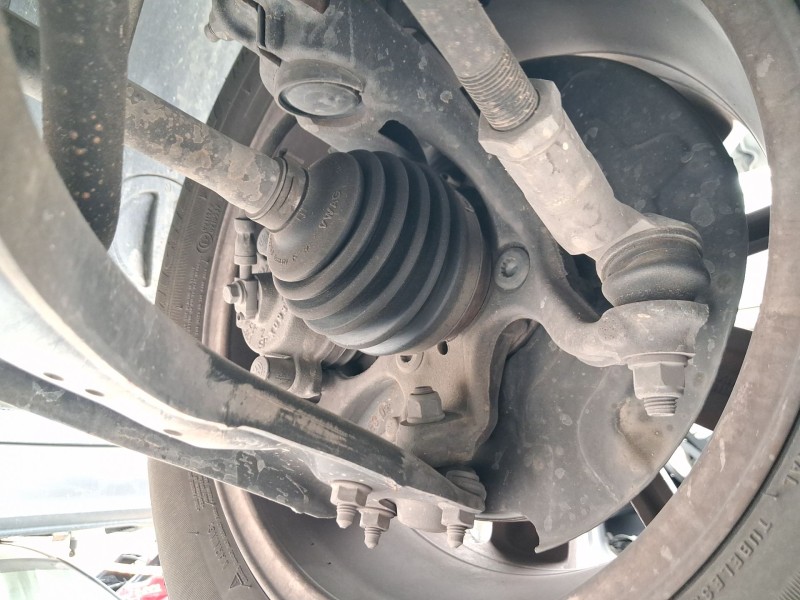 Recambio de mangueta delantera derecha para volkswagen golf vii (5g1, bq1, be1, be2) 1.0 tsi referencia OEM IAM 5Q0407256P  