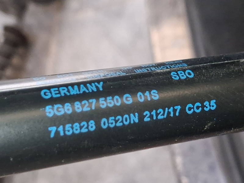 Recambio de amortiguadores maletero / porton para volkswagen golf vii (5g1, bq1, be1, be2) 1.0 tsi referencia OEM IAM 5G6827550G
