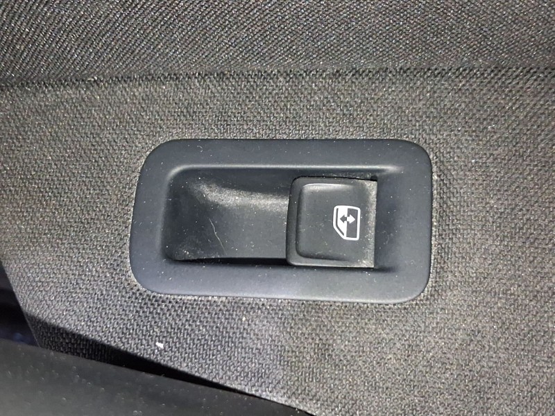 Recambio de mando elevalunas delantero derecho para volkswagen golf vii (5g1, bq1, be1, be2) 1.0 tsi referencia OEM IAM 5G095985