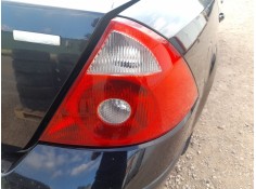 Recambio de piloto trasero derecho para ford mondeo iii sedán (b4y) 2.0 16v tddi / tdci referencia OEM IAM 1371849  