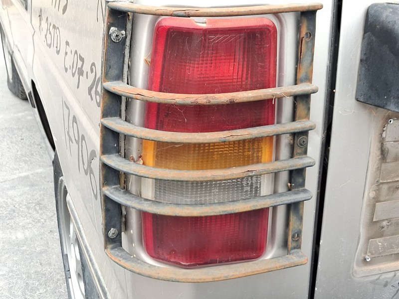 Recambio de piloto trasero izquierdo para land rover discovery i (lj) 2.5 tdi 4x4 referencia OEM IAM   