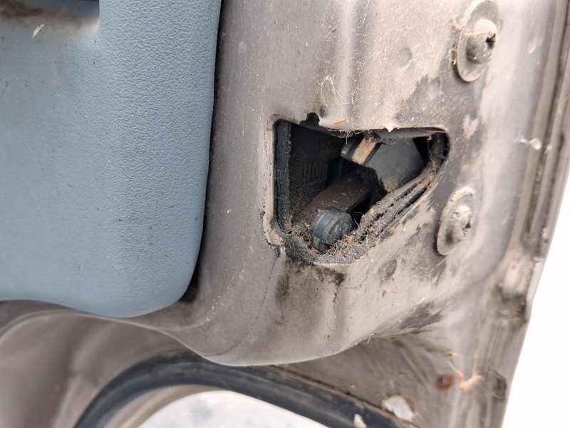 Recambio de cerradura puerta trasera derecha para land rover discovery i (lj) 2.5 tdi 4x4 referencia OEM IAM   