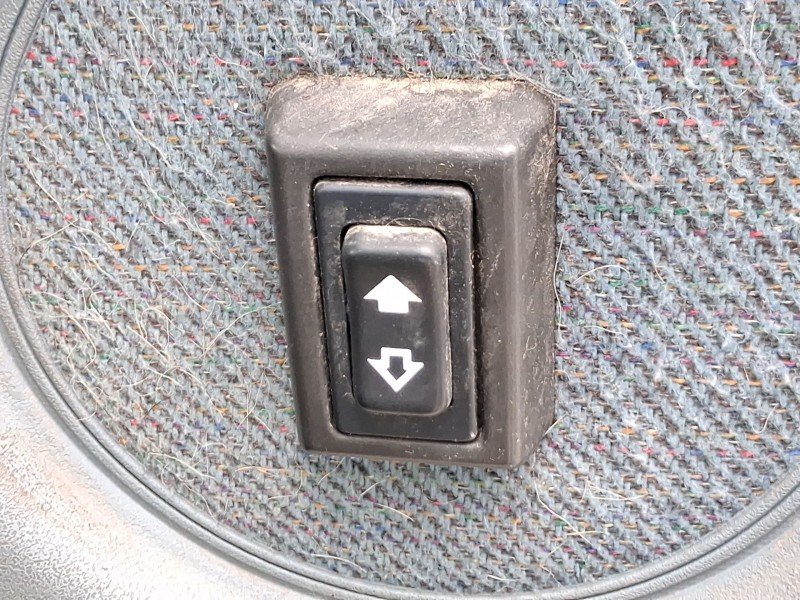 Recambio de mando elevalunas trasero derecho para land rover discovery i (lj) 2.5 tdi 4x4 referencia OEM IAM   