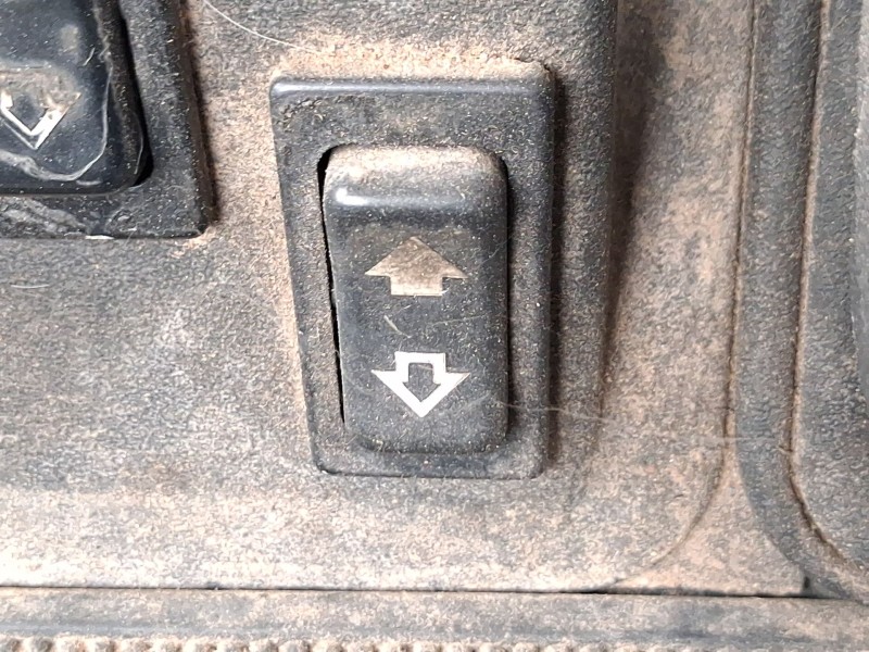 Recambio de mando elevalunas delantero izquierdo para land rover discovery i (lj) 2.5 tdi 4x4 referencia OEM IAM   