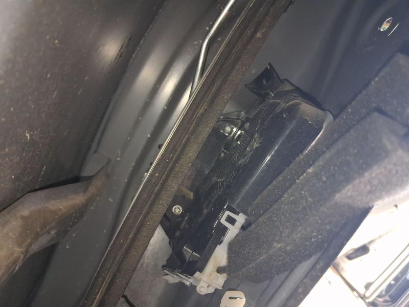 Recambio de cerradura puerta delantera derecha para honda jazz iv (gk_) 1.3 referencia OEM IAM 72110T5NM11  