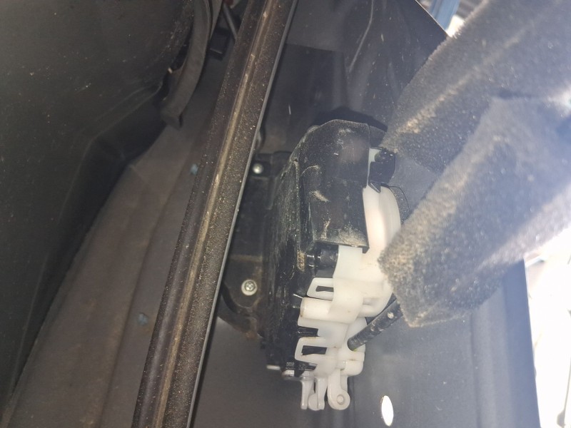 Recambio de cerradura puerta trasera derecha para honda jazz iv (gk_) 1.3 referencia OEM IAM 72610T5HH01  